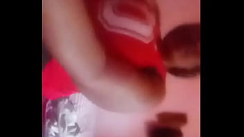 Je suis au travail actuellement pour le moment