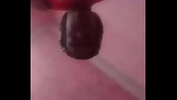 Je suis au travail actuellement pour le moment