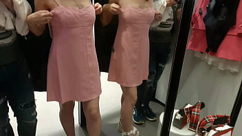 My new girlfriend thanks me for shopping with her wet pussy