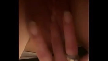 Bonjour à tous petite vidéo hier que j’ai envoyé à mon homme au travaille