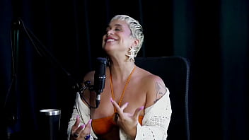 Safada Demonstra Seu Boquete Bota O Vibrador Na Buceta Depois De Dizer Que Prefere Sexo De Manhã E Não Engole Gozo Just Joana Watch Sheer Red thumbnail
