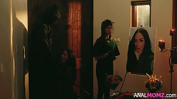 Analmomz