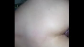 Vou meter no seu cú aqui no sofá da sala