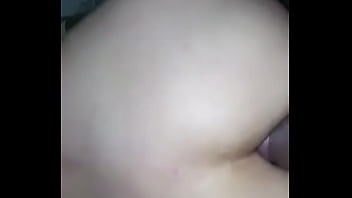 Vou meter no seu cú aqui no sofá da sala