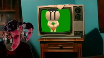 Adolf bush's se folla una piña que encuentra en un basurero