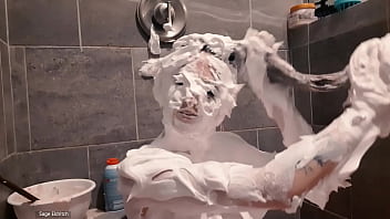 Sage eldritch pied wam cake batter & pies