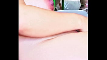 Estagiária Putinha Novata Na Copa Da Empresa A Empregada Com Calor Tira A Roupa E Toma Um Cafezinho A Gostosa Nem Percebe A Câmera Gravando Seu Peito E Sua Bunda Grande E Gostosa O Vídeo Terminou Fazendo Na Internet thumbnail