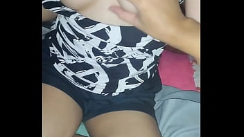 Asian beauty wants to get cumshot in her tummy