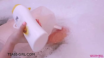 Stunning teen model enjoys a sensual bath Stunning teen model enjoys a sensual bath