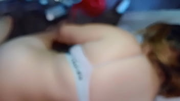 Filmamos una toma en la que el celular decenfocaba bastante asi que hicimo otro video despues