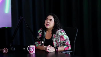 Falou um pouco sobre a terapia sexual e que "proíbe" a penetração e a mulher é colocada na reprodução marina karam sexóloga sheer red