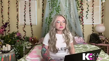 Hot sorority pledge tricked into a body transfer success