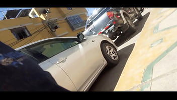 Caminado y sorprendida