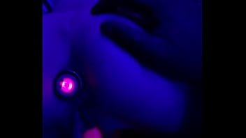 Icybaby shoots white ice on