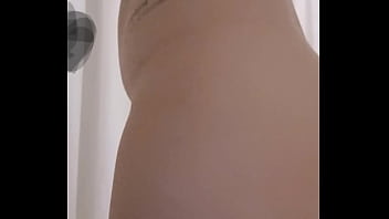 Missionary or doggy petite girlfriend kitt shows off body