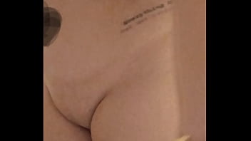 Missionary or doggy petite girlfriend kitt shows off body