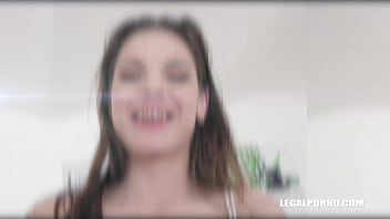 Nana garnet discovers black feeling iv292