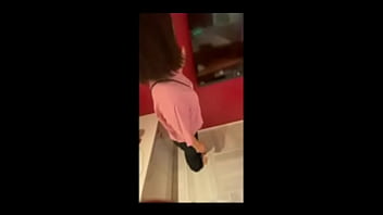 ラブホで激しく突き合う変態カップル