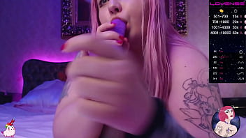 Blowjob on stream with dragon dildo