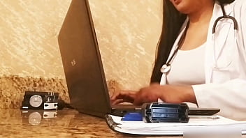 Médica julia e a consulta gostosa