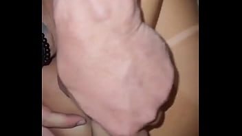 Meu marido me maltrata quando encontra um comedor pauzudo