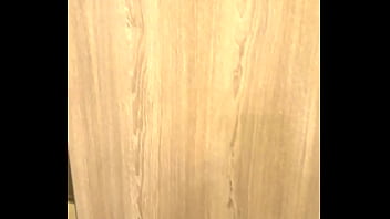 Coucou les loulous je suis rentrée de tournage petite douche pour me