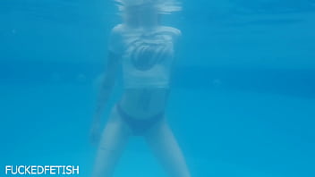 Rock style wet ashley rose