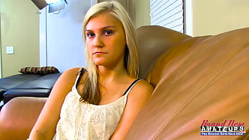 Kinky blonde coeds bailey and olyssia enjoy sucking their twats and a dick