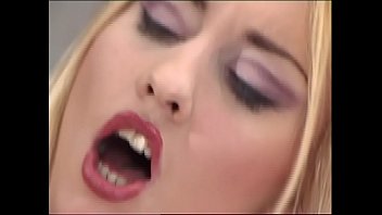 Horny girl julie silver requested her favorite employee for a special treat