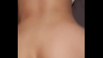 Despertando a mi novia para hacerle el amor