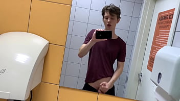 Young Boy Cum In Toilet At Gym Risky thumbnail
