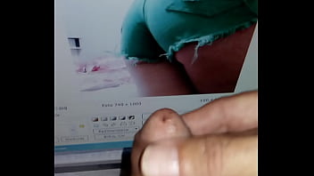 Gozando para uma puta