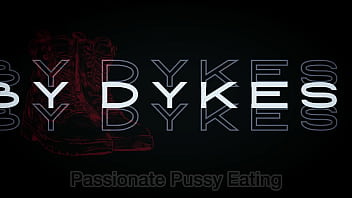 Late night pussy eating and fingering transmasc dykes fucking