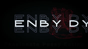 Late night pussy eating and fingering transmasc dykes fucking