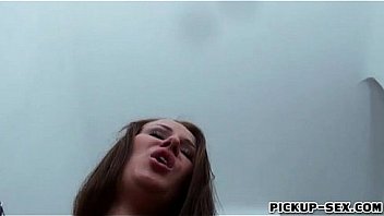 Amateur czech slut angel blade gets pounded for some money