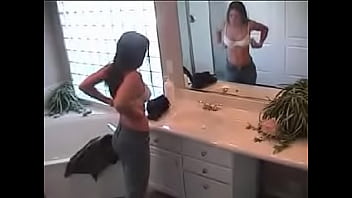 Taradinha novinha doida para ser pega