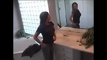 Taradinha novinha doida para ser pega