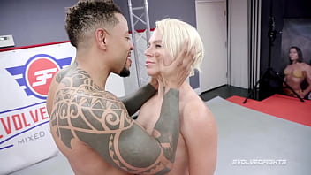 Hardcore interracial fuck after fighting