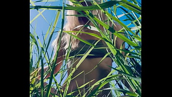 Profite du week end de pâques pour me découvrir intégralement