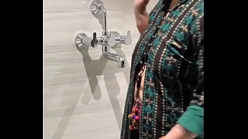 Take morning shower come with me