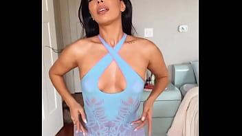 Deleting in 8 hours comment hiii and like for a nude in your dms