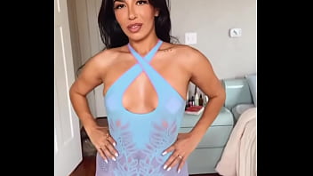 Deleting in 8 hours comment hiii and like for a nude in your dms