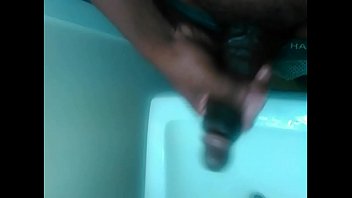 Black hulkk ready to smash