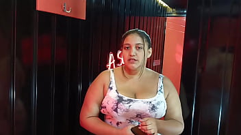 Rutina de gimnasio con jugoso blowjob chorros en mi boca