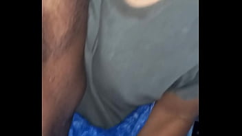 Pareja real casero esposa le encanta chupar a chicos dotados