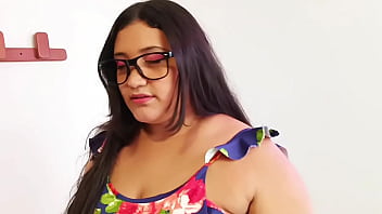 Rectora de universidad tiene sexo con su alumno en el salón de clases