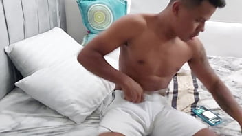 My best friend's girlfriend wants me to fuck her