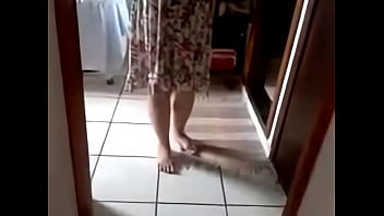 Claudia cadela casada safada se mostrando para o paquera no skype