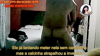 Reuniao da vizinhança do predio acaba com foda com casada na cama do corno legendado