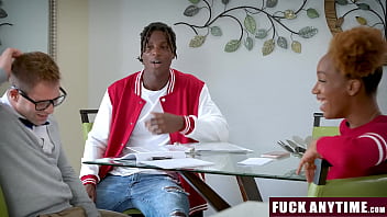 Teaching session turns into freeuse threesome